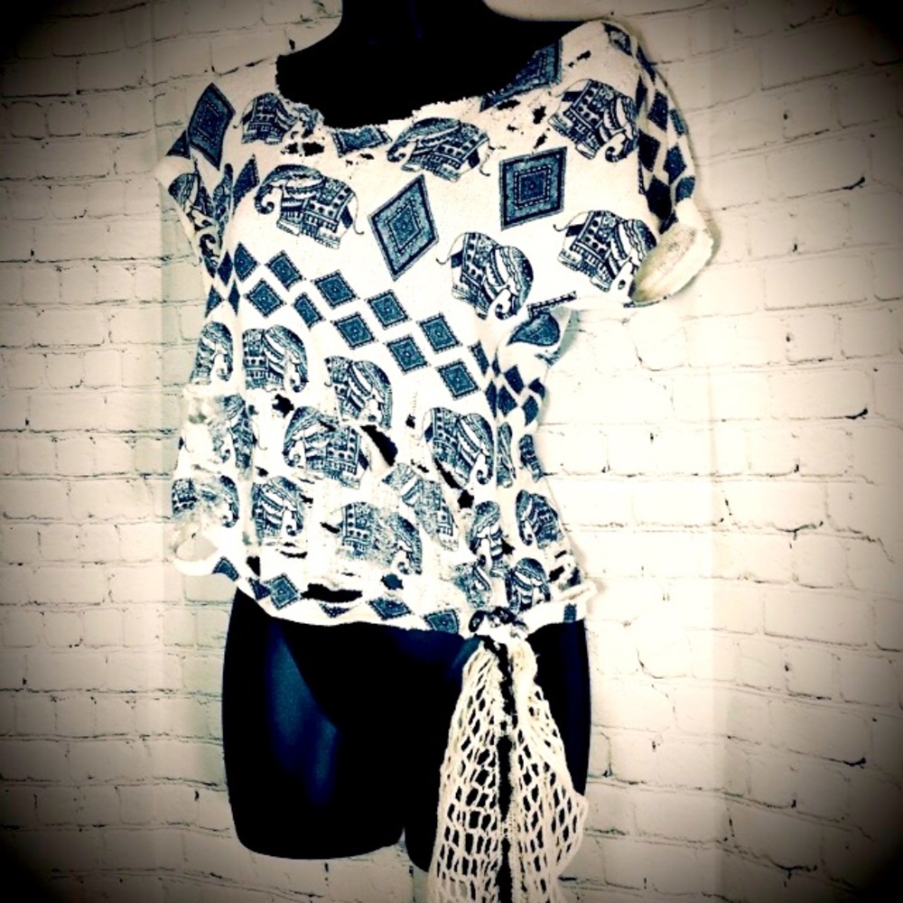 🐘 Boho Style Distressed Elephant Sweater 🐫